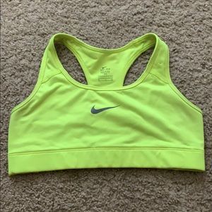 Sports bra